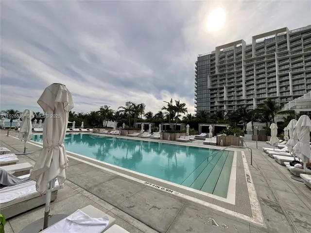 $5,000 | 2301 Collins Avenue, Unit 704, Miami Beach, FL 33139