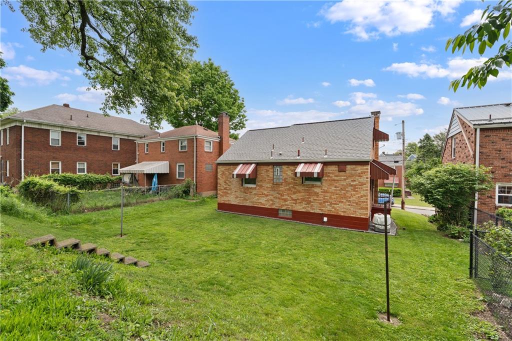 1839 Viruth Street Pittsburgh, PA 15212 - Photo 27 of 32
