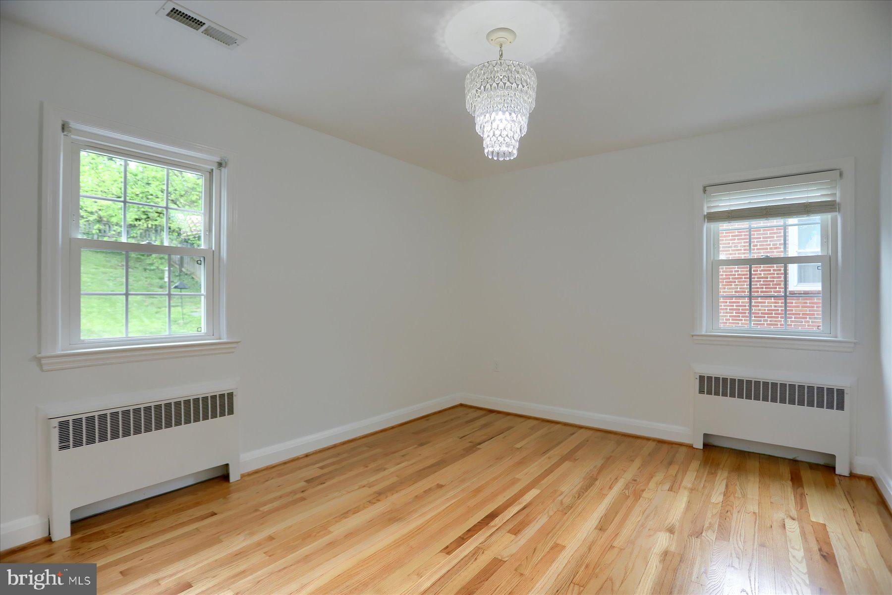 422 Aigburth Road Towson, MD 21286 - Photo 25 of 48 2nd Bedroom