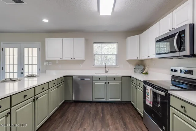 $274,900 | 6329 Anela Drive, Diamondhead, MS 39525