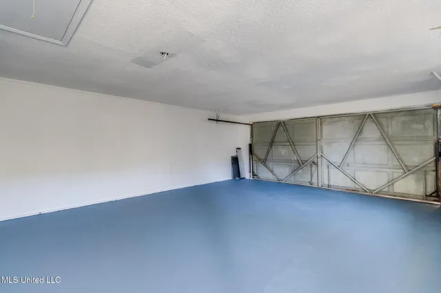 $274,900 | 6329 Anela Drive, Diamondhead, MS 39525