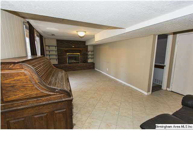 556 Overhill Road Pelham, AL 35124 - Photo 24 of 31