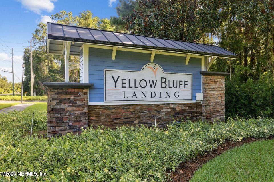 16264 Tisons Bluff Road Jacksonville, FL 32218 - Photo 36 of 36 a sign on the side of a building
