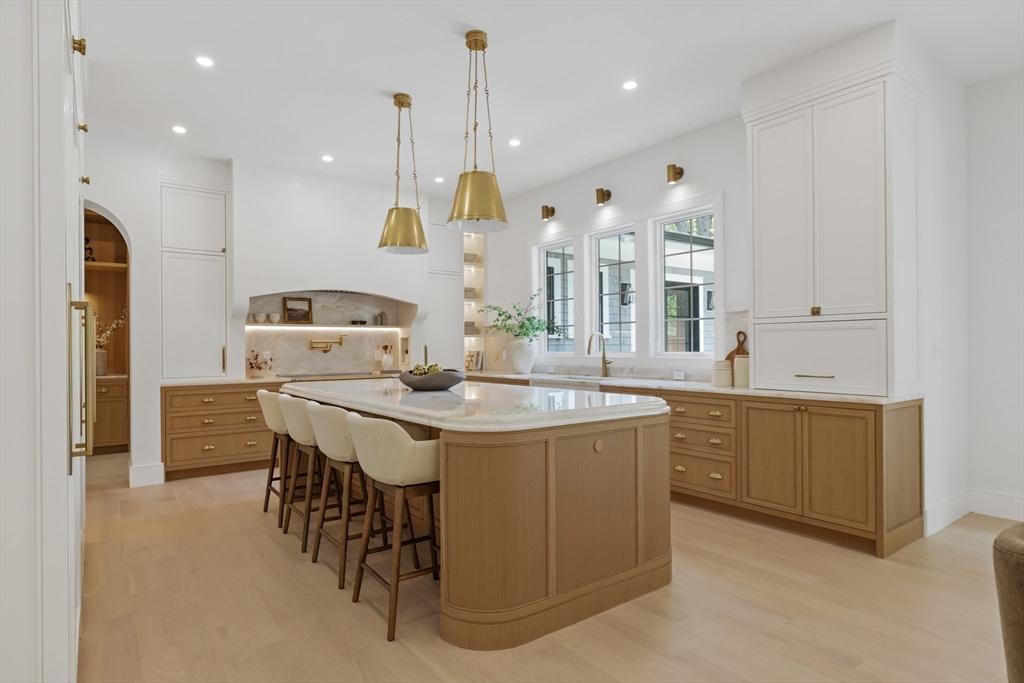 101 Alban Road Newton, MA 02468 - Photo 7 of 28