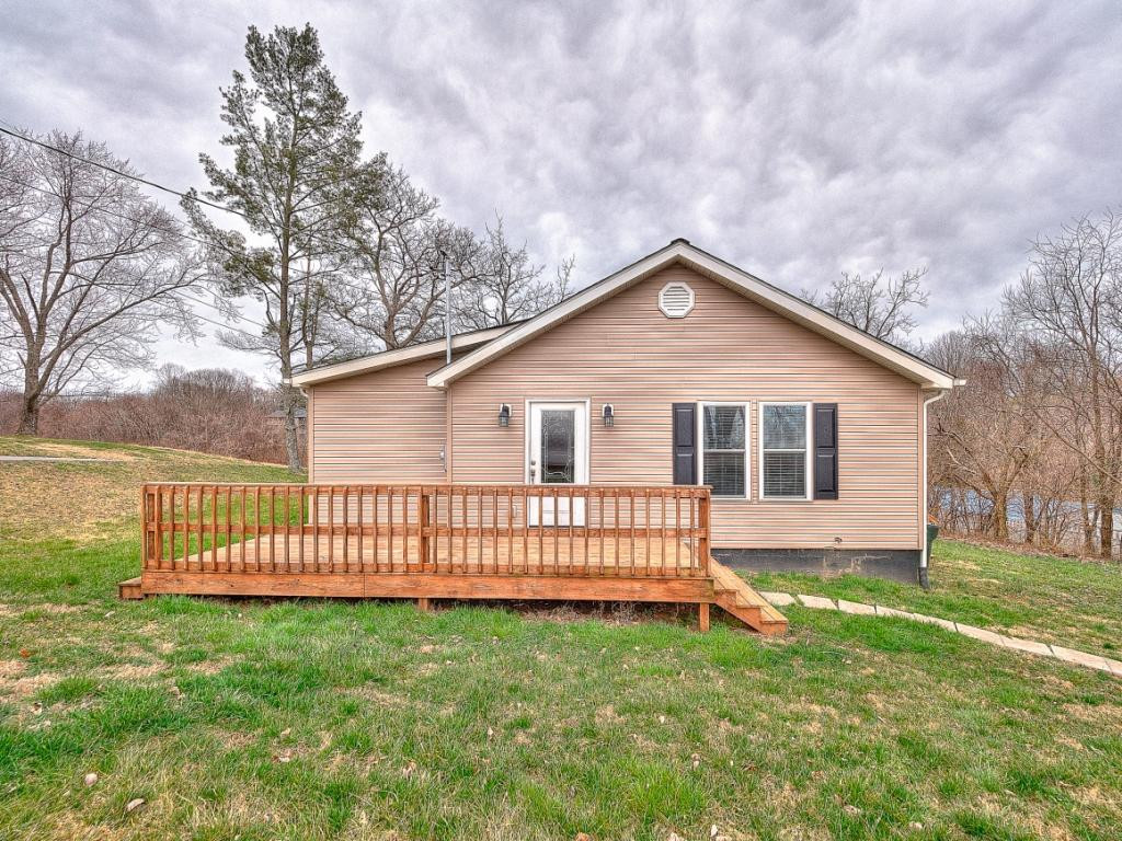 4049 Timberlake Road Johnson City, TN 37601 - Photo 1 of 26 Photo 1