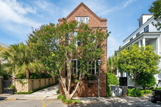 $4,795,000 | 69 King Street, Charleston, SC 29401