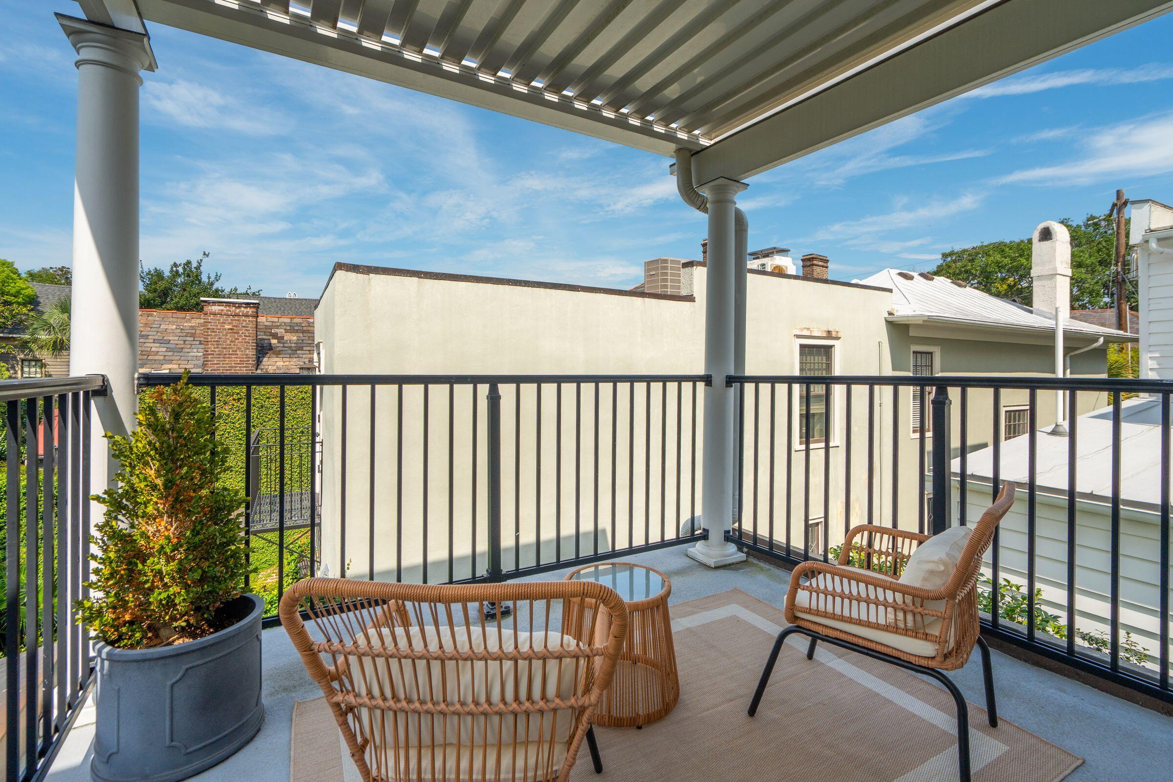 69 King Street Charleston, SC 29401 - Photo 44 of 83 Piazza