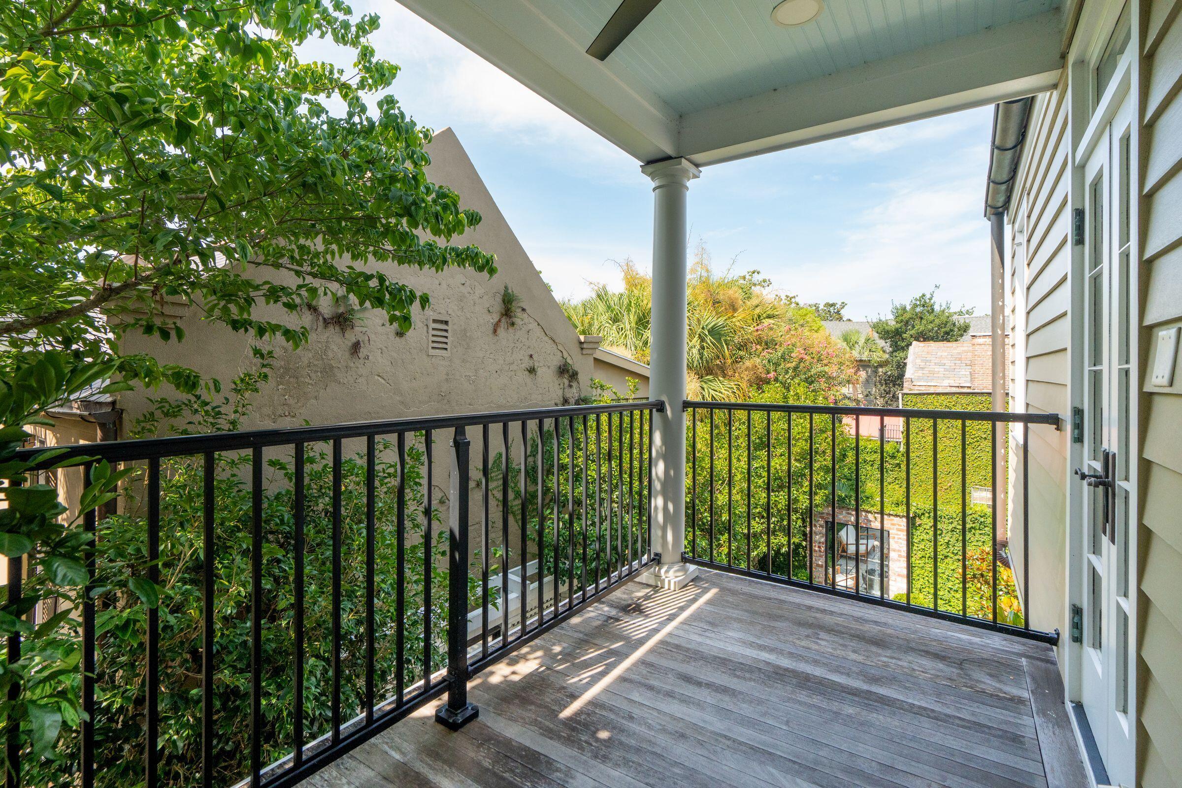 69 King Street Charleston, SC 29401 - Photo 46 of 83 2nd Piazza