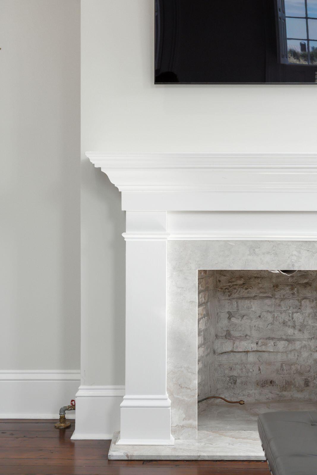 69 King Street Charleston, SC 29401 - Photo 53 of 83 Fireplace