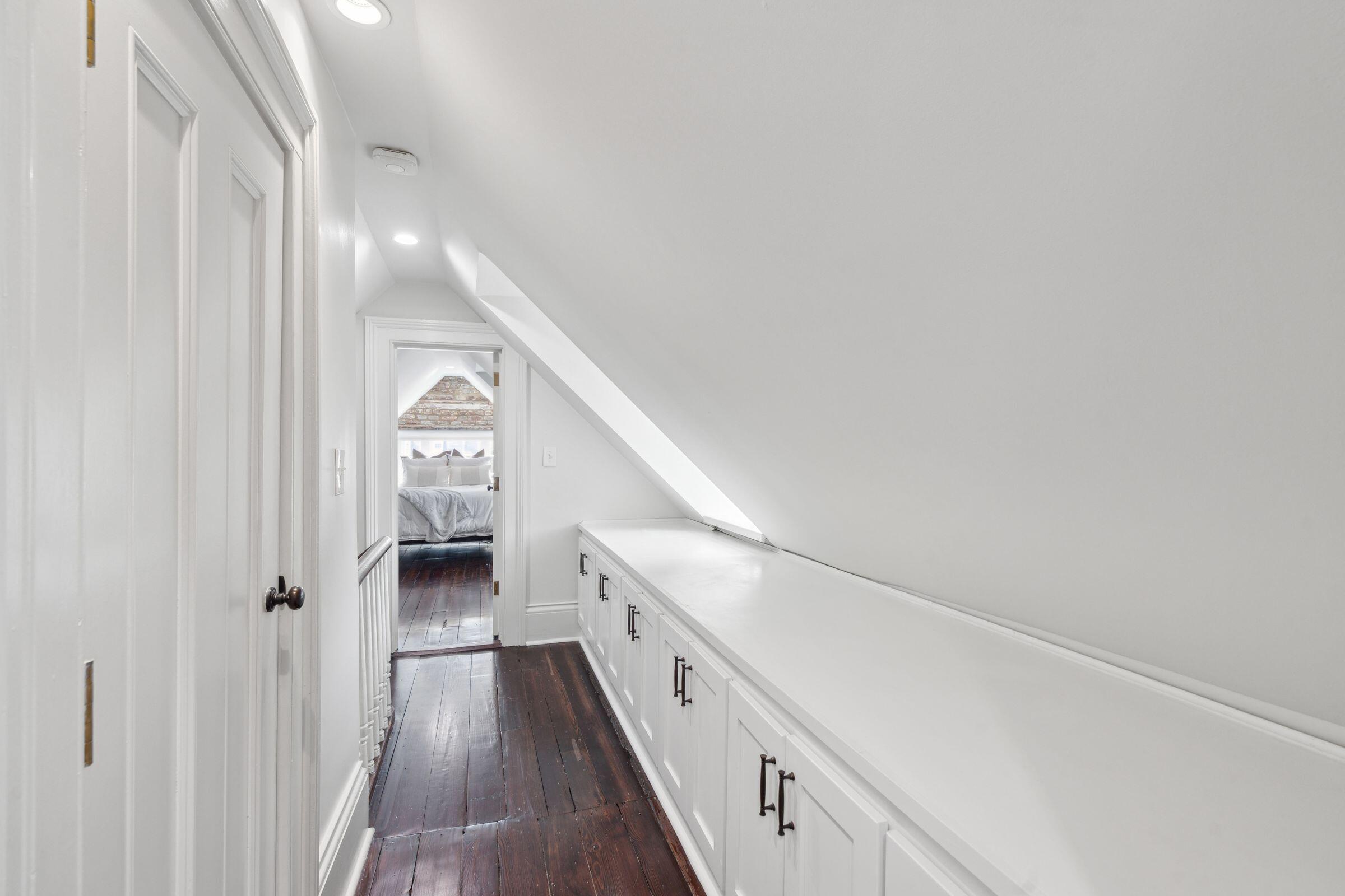 69 King Street Charleston, SC 29401 - Photo 57 of 83 Hallway 3rd Floor