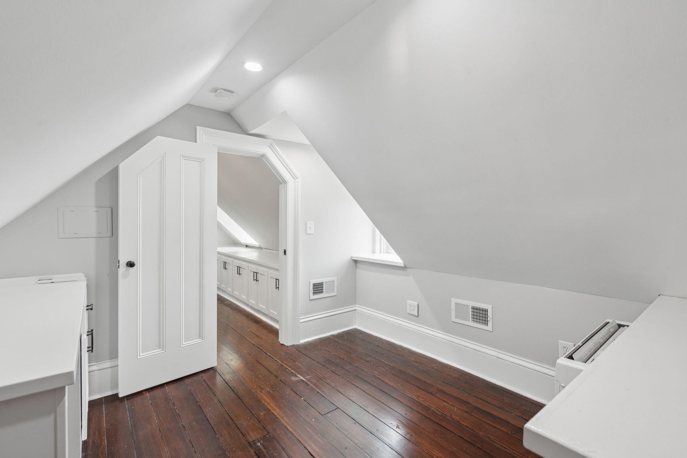 69 King Street Charleston, SC 29401 - Photo 63 of 83 Utility Room