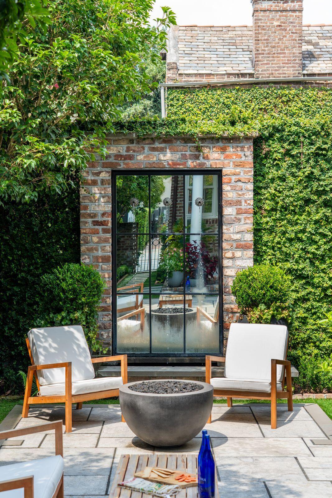 69 King Street Charleston, SC 29401 - Photo 73 of 83 Gas Fire Pit