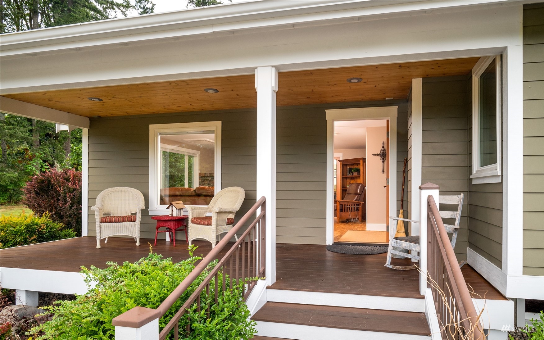 23271 South Kingston Road Northeast Kingston, WA 98346 - Photo 12 of 40 Gallery Image 12