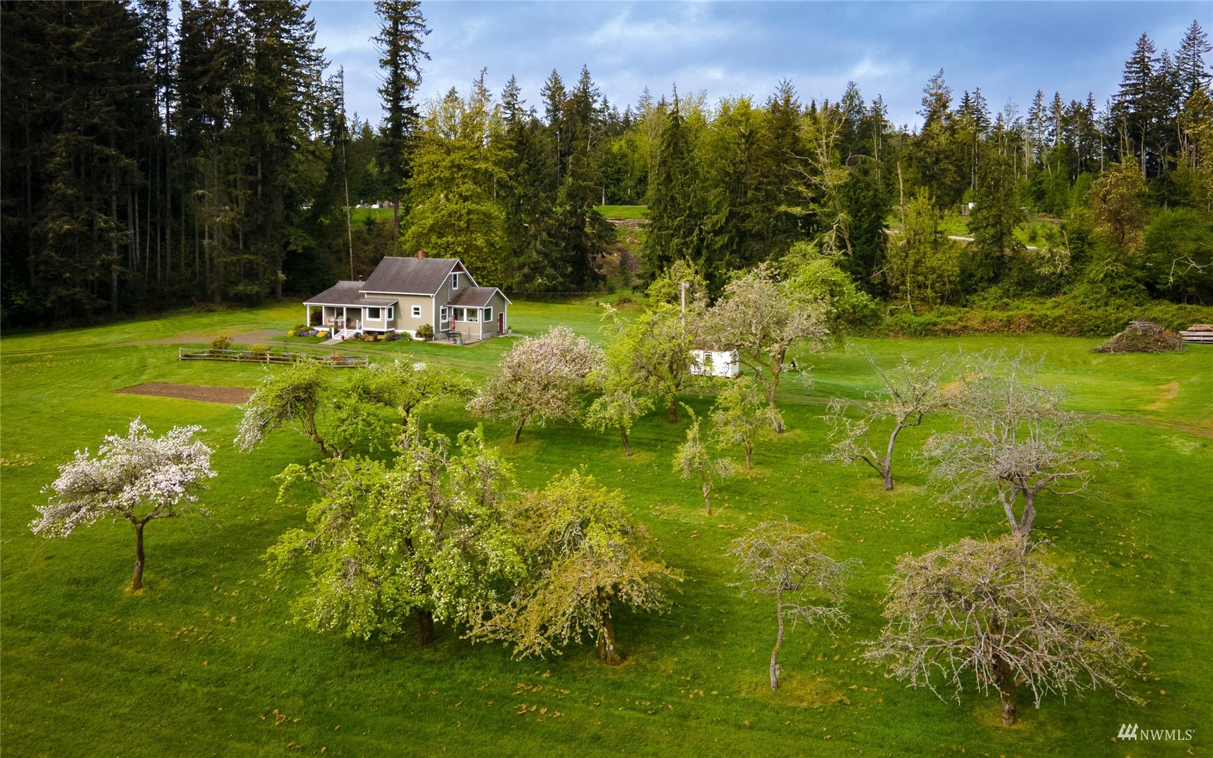 23271 South Kingston Road Northeast Kingston, WA 98346 - Photo 32 of 40 Gallery Image 32