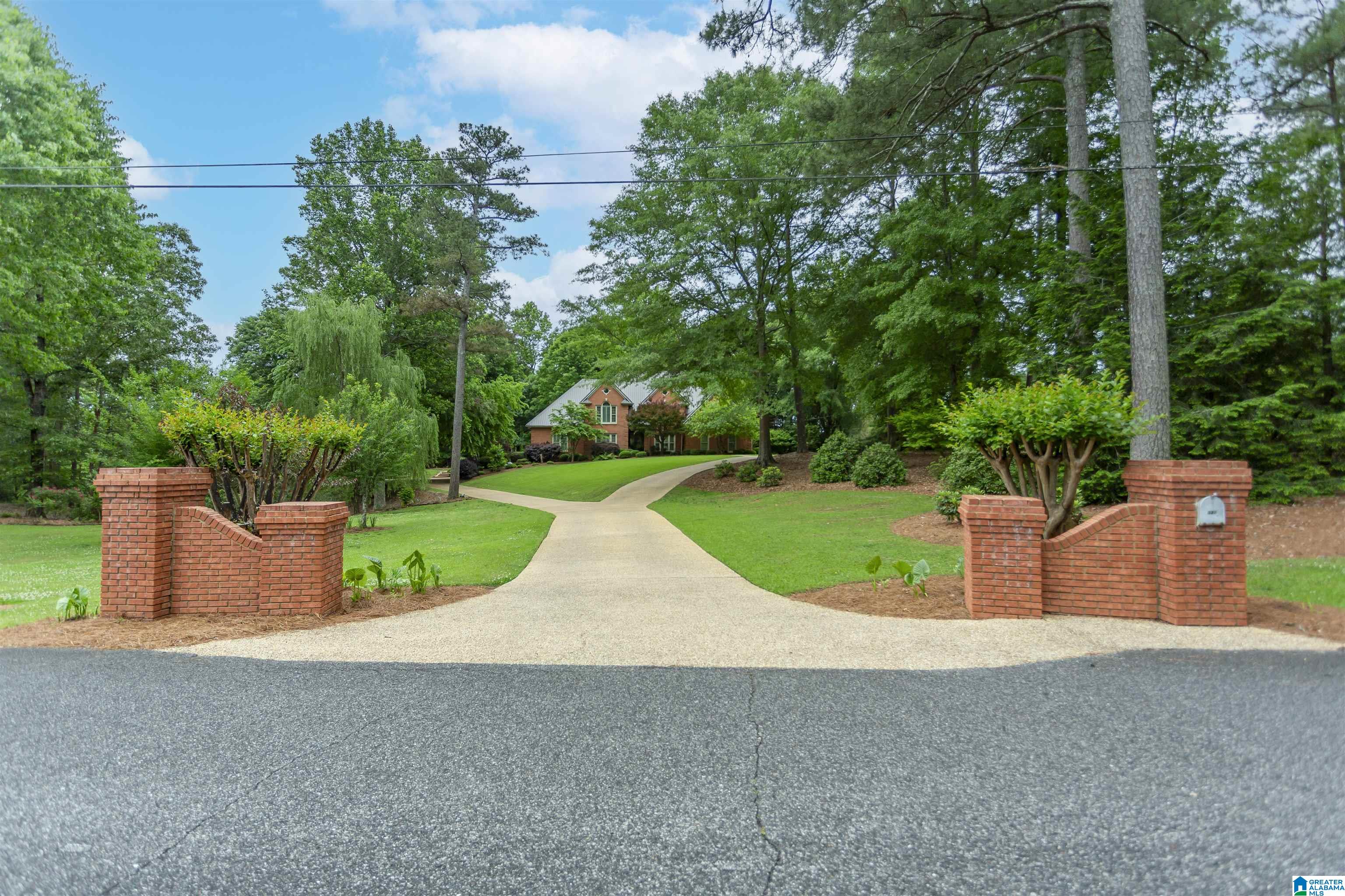 531 Guy Allen Road Gardendale, AL 35071 - Photo 3 of 90
