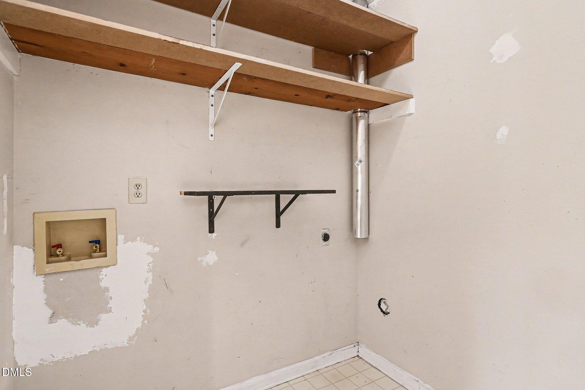 1812 Orange Grove Road, Unit 118 Hillsborough, NC 27278 - Photo 23 of 28 a view of walk in closet