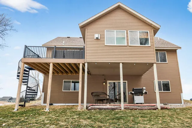 $459,900 | 1125 Bridle Creek Drive, Jordan, MN 55352