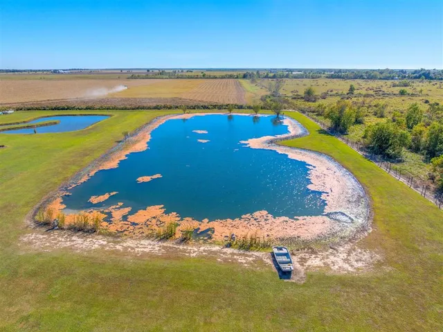 $425,000 | 1536 Highway 384, Lake Charles, LA 70607