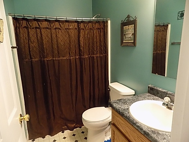 1031 Eastridge Drive Decatur, IN 46733 - Photo 12 of 21 Gallery Image 12