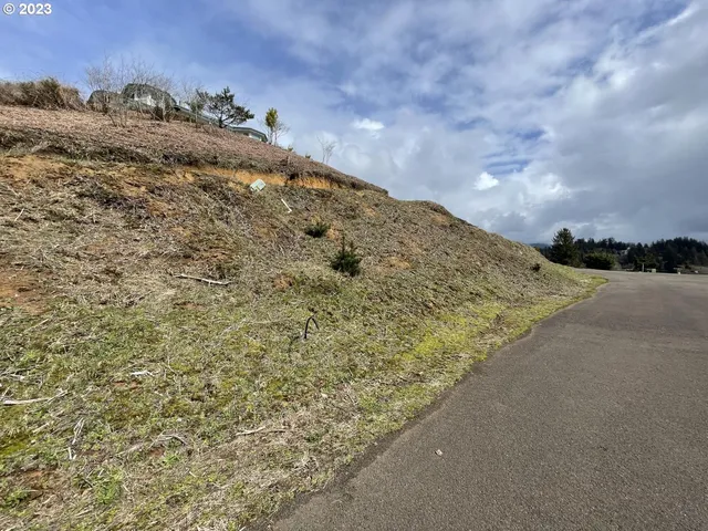 $34,900 | 45 South Ridge Drive, Bay City, OR 97107