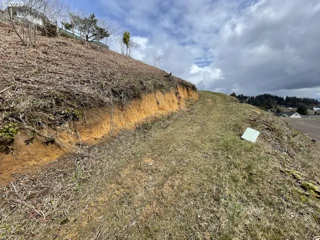 $34,900 | 45 South Ridge Drive, Bay City, OR 97107