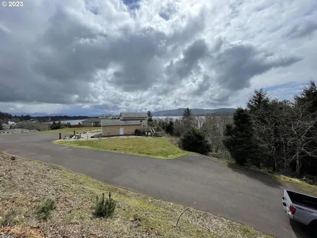 $34,900 | 45 South Ridge Drive, Bay City, OR 97107