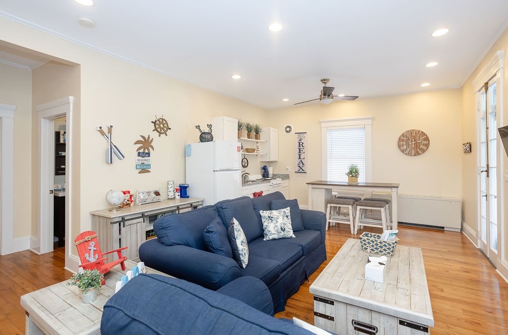 78 State Street Bristol, RI 02809 - Photo 27 of 43 Unit B