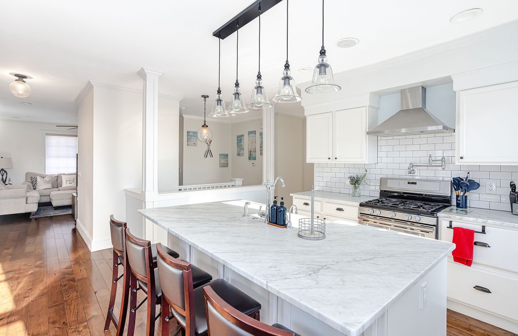 78 State Street Bristol, RI 02809 - Photo 6 of 43