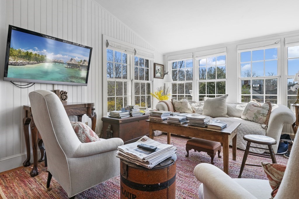 86 Centre Street Nantucket, MA 02554 - Photo 7 of 15