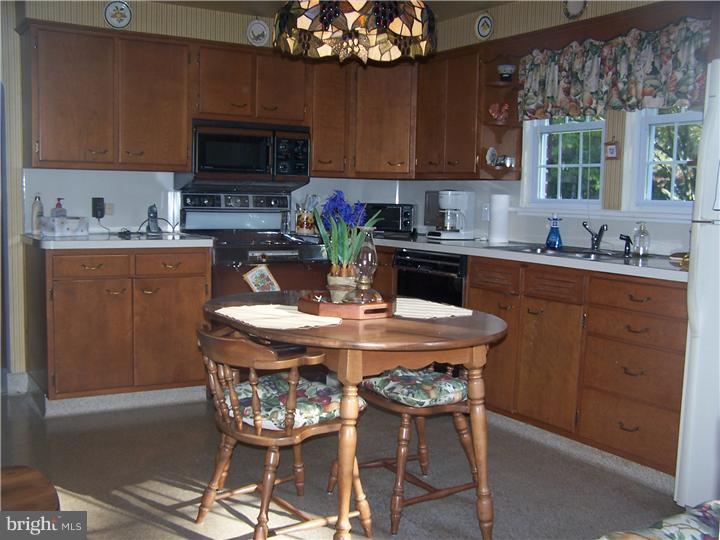 1612 Chestnut Ridge Road Upper Black Eddy, PA 18972 - Photo 8 of 20 Gallery Image 8