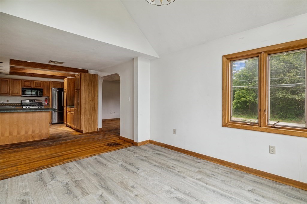 30 Riverneck Road Chelmsford, MA 01824 - Photo 11 of 36 Gallery Image 11