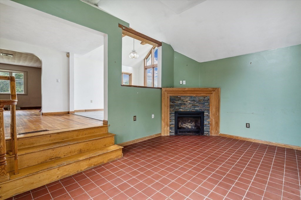 30 Riverneck Road Chelmsford, MA 01824 - Photo 15 of 36 Gallery Image 15