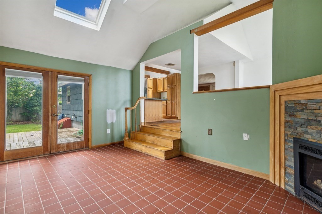 30 Riverneck Road Chelmsford, MA 01824 - Photo 16 of 36 Gallery Image 16