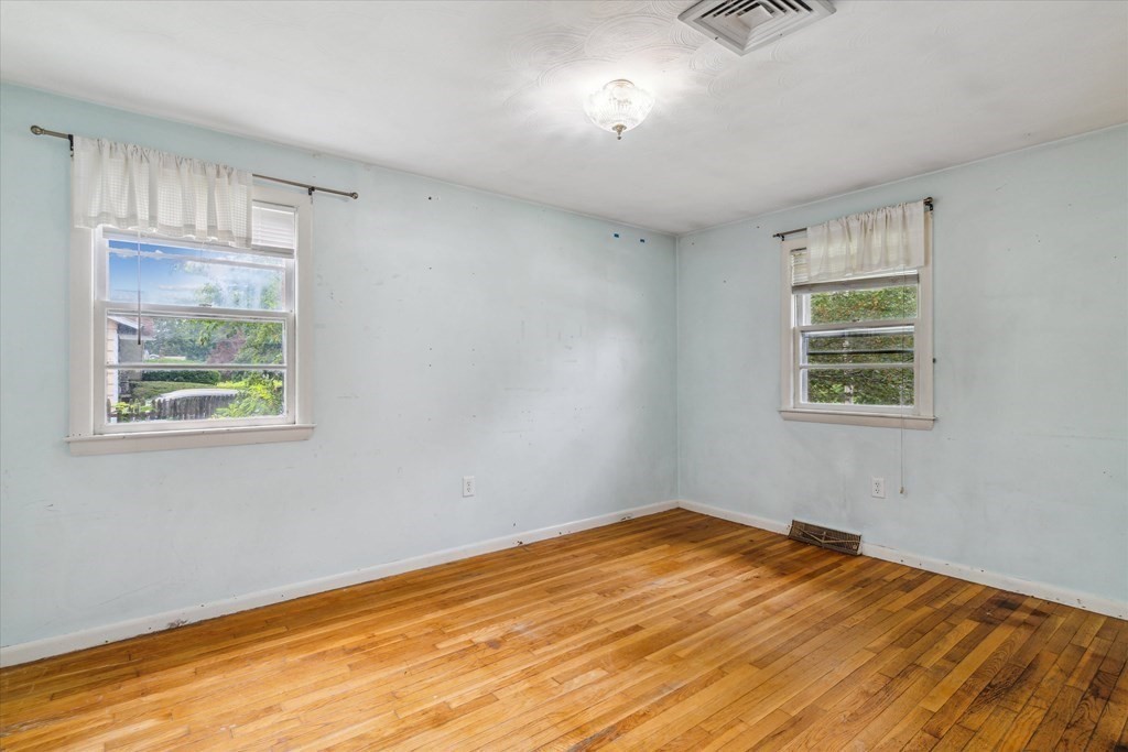 30 Riverneck Road Chelmsford, MA 01824 - Photo 20 of 36 Gallery Image 20