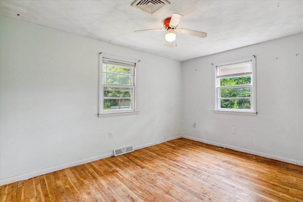 30 Riverneck Road Chelmsford, MA 01824 - Photo 22 of 36 Gallery Image 22