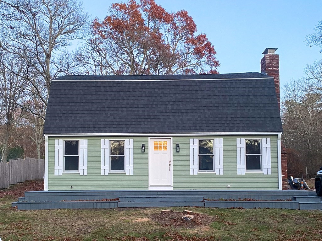 555 Cotuit Road Mashpee, MA 02649 - Photo 1 of 33 Gallery Image 1