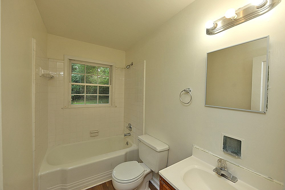 1109 North King Charles Road Raleigh, NC 27610 - Photo 8 of 13 Photo 8