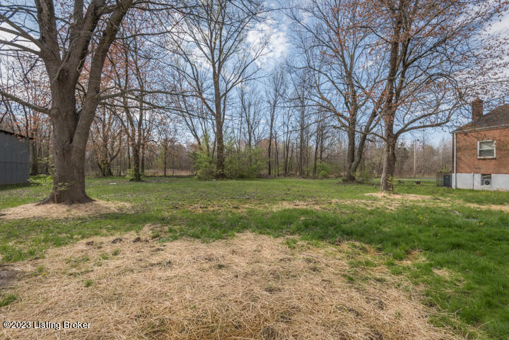 1638 Rangeland Road Louisville, KY 40219 - Photo 28 of 30 023