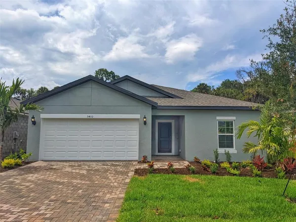 front view of house with a yard