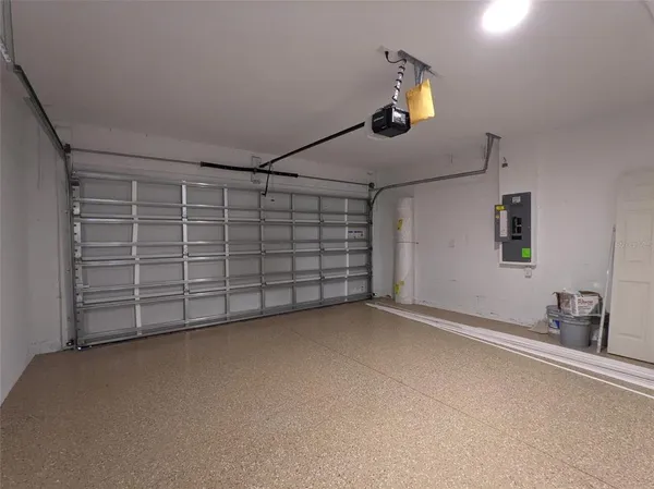 a view of a garage