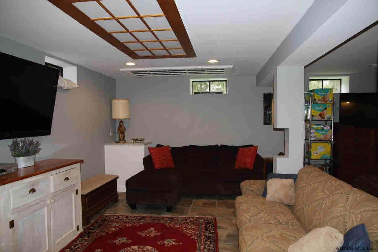 5 Chestnut Ridge Road Queensbury, NY 12804 - Photo 20 of 26 Photo 20