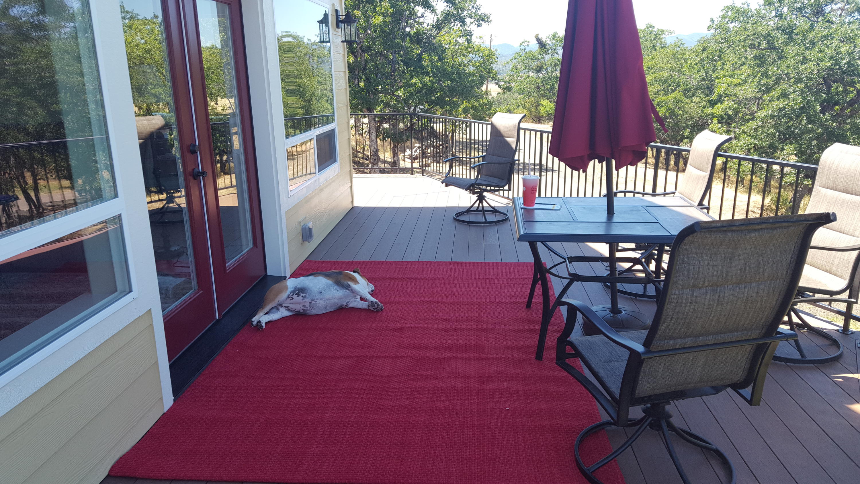 3249 Dodge Road White City, OR 97503 - Photo 7 of 34 a outdoor space with chairs