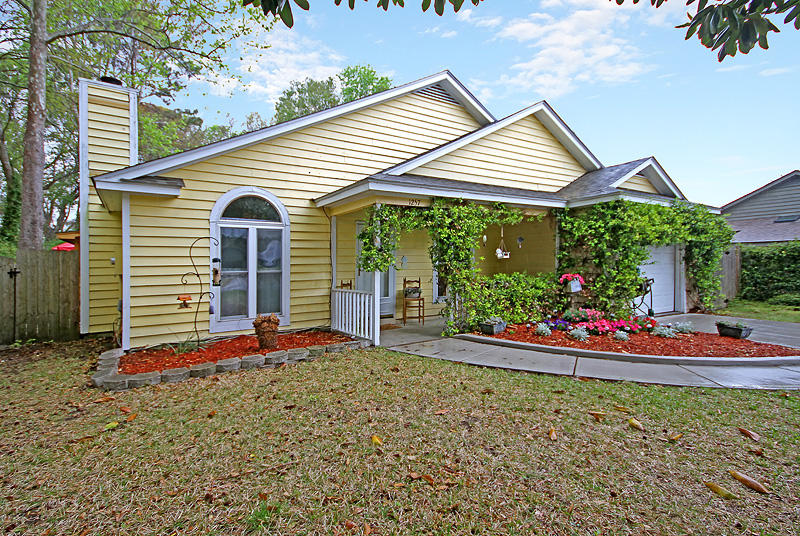 1257 Llewellyn Road Mount Pleasant, SC 29464 - Photo 3 of 34 3-copy