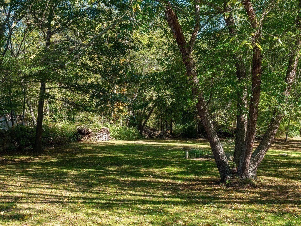 204 Main Road Westport, MA 02790 - Photo 25 of 28 Gallery Image 25