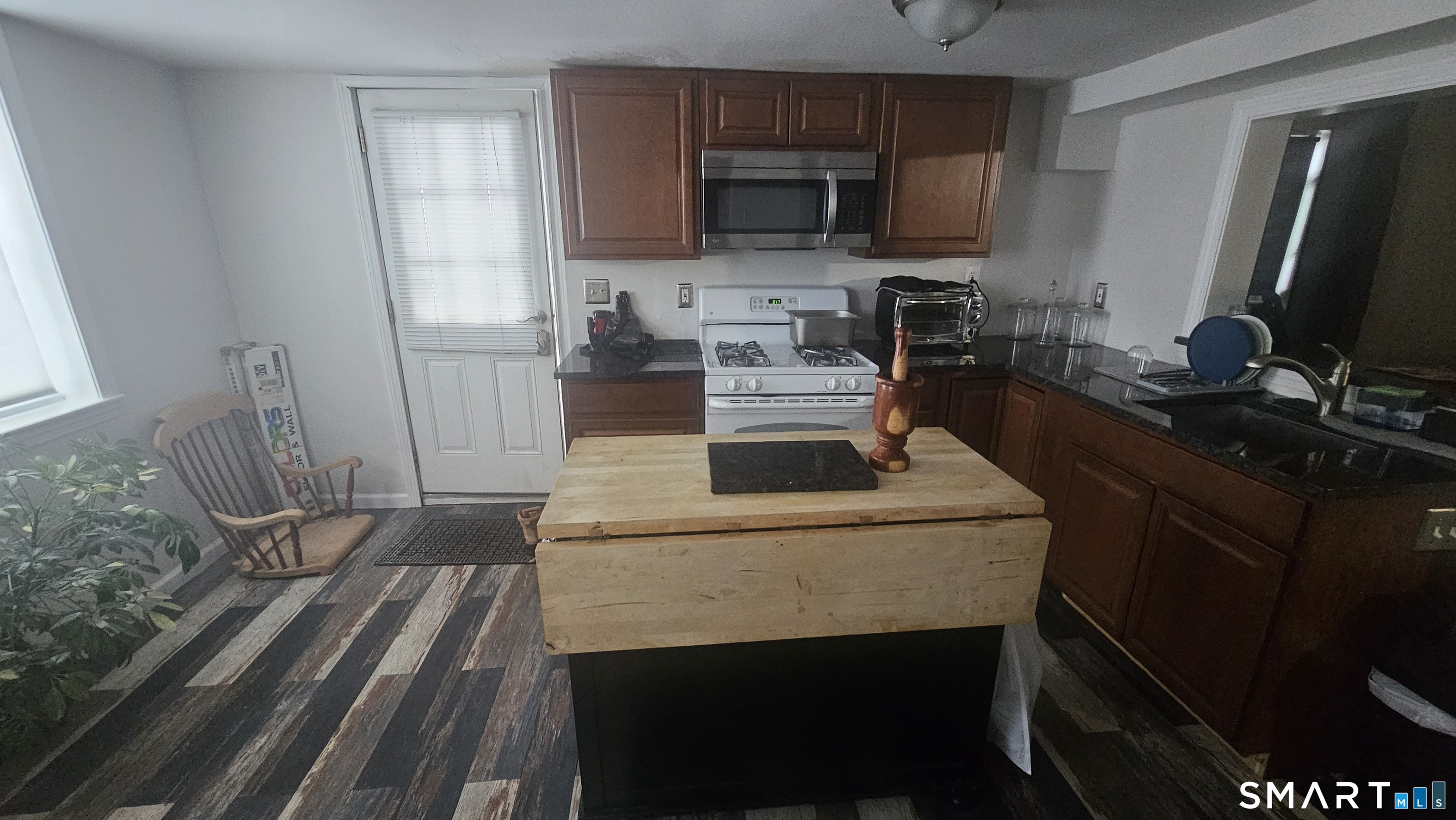 45 Orchard Street Ansonia, CT 06401 - Photo 20 of 25