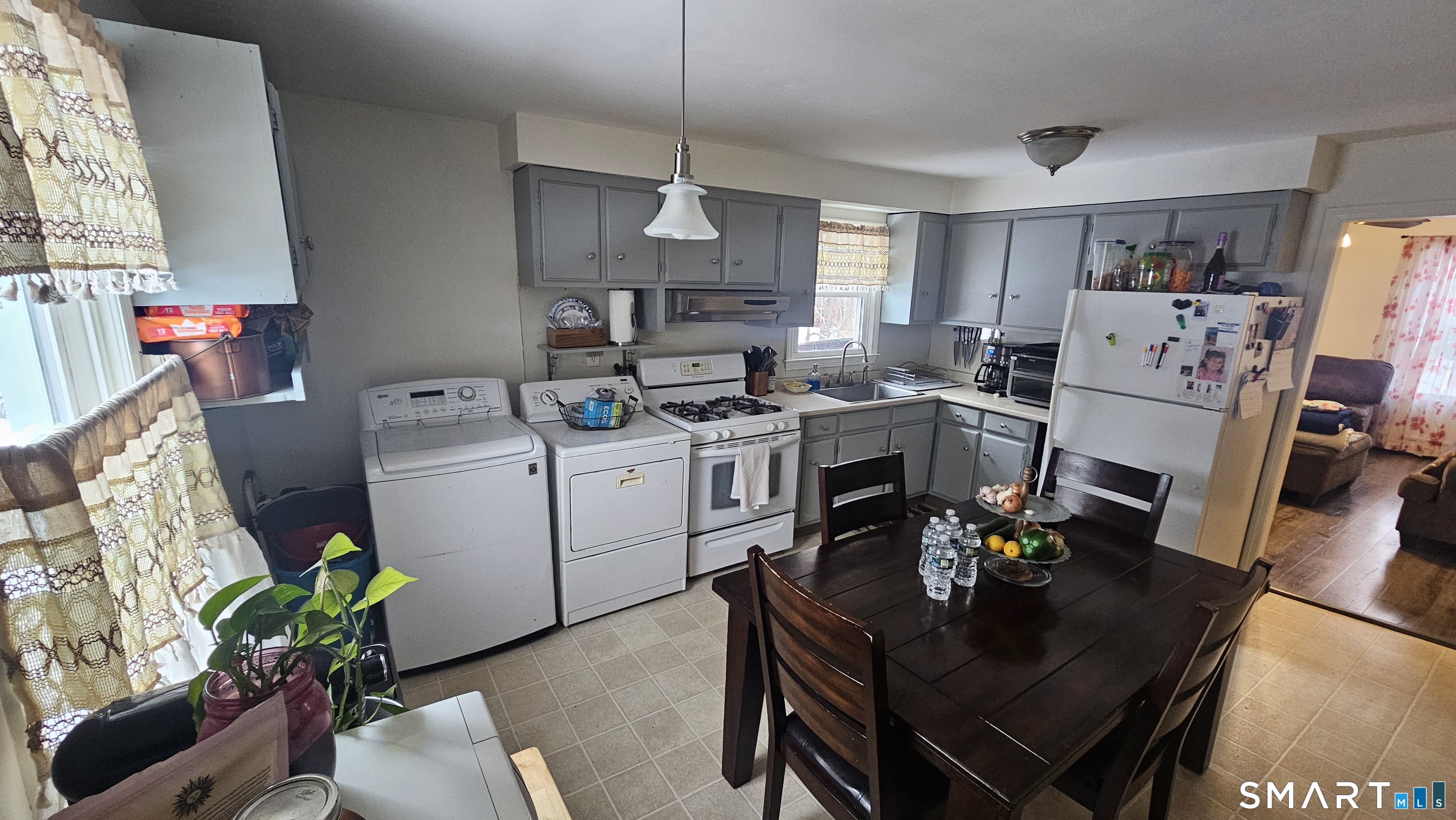 45 Orchard Street Ansonia, CT 06401 - Photo 6 of 25