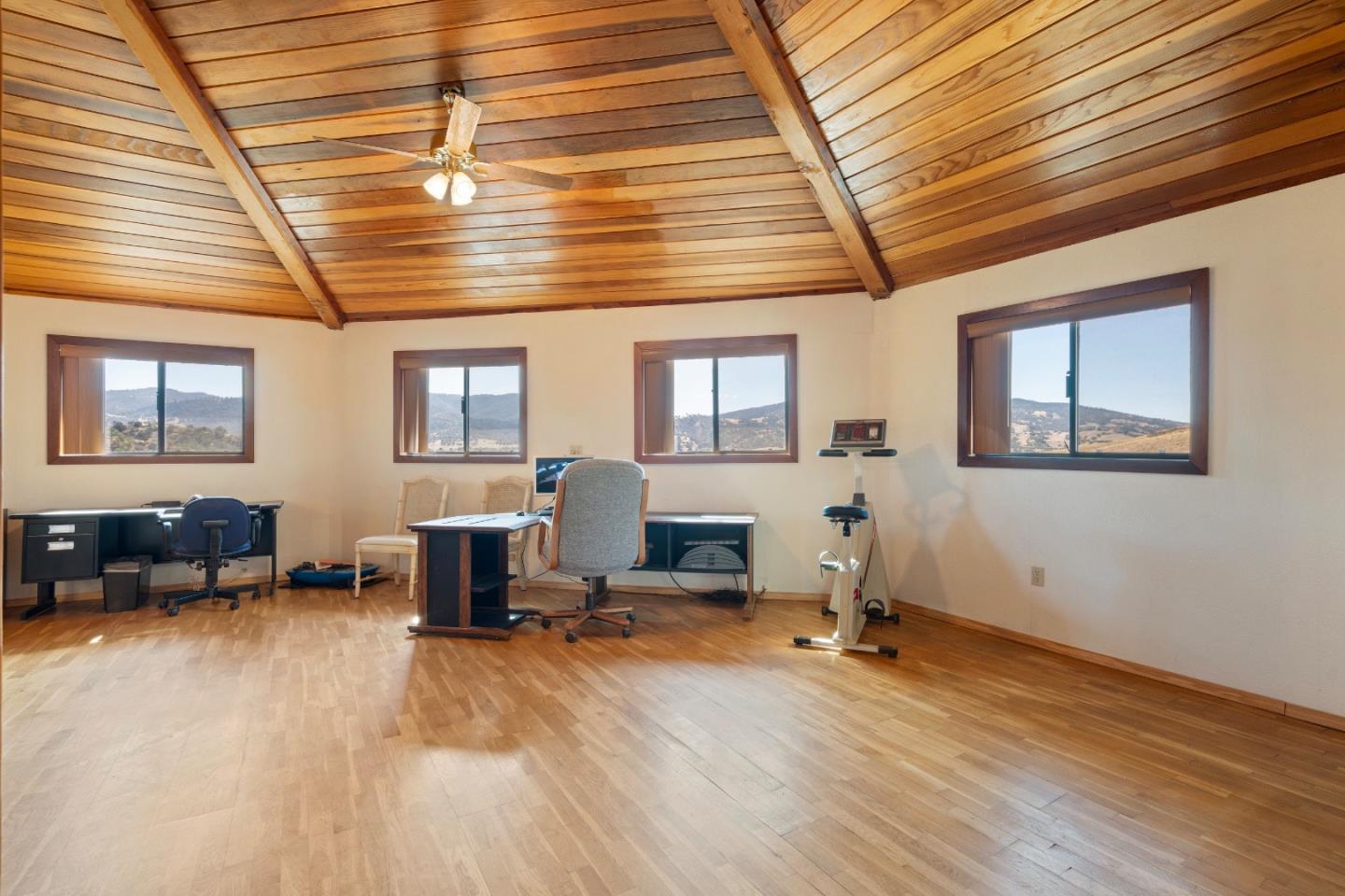 20101 Panoche Road Paicines, CA 95043 - Photo 26 of 97