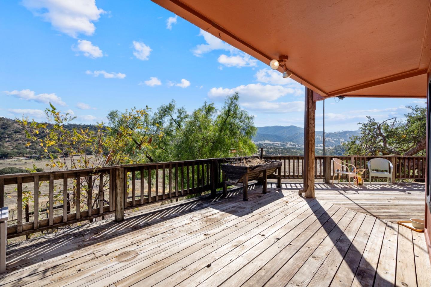20101 Panoche Road Paicines, CA 95043 - Photo 46 of 97 a view of balcony with chairs