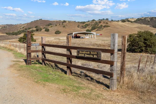 $720,000 | 20101 Panoche Road, Paicines, CA 95043