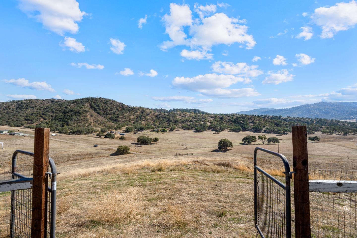 20101 Panoche Road Paicines, CA 95043 - Photo 10 of 97